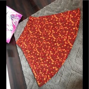 Buy 2 get 1 ♥️ NWOT LuLaRoe Azure Skirt